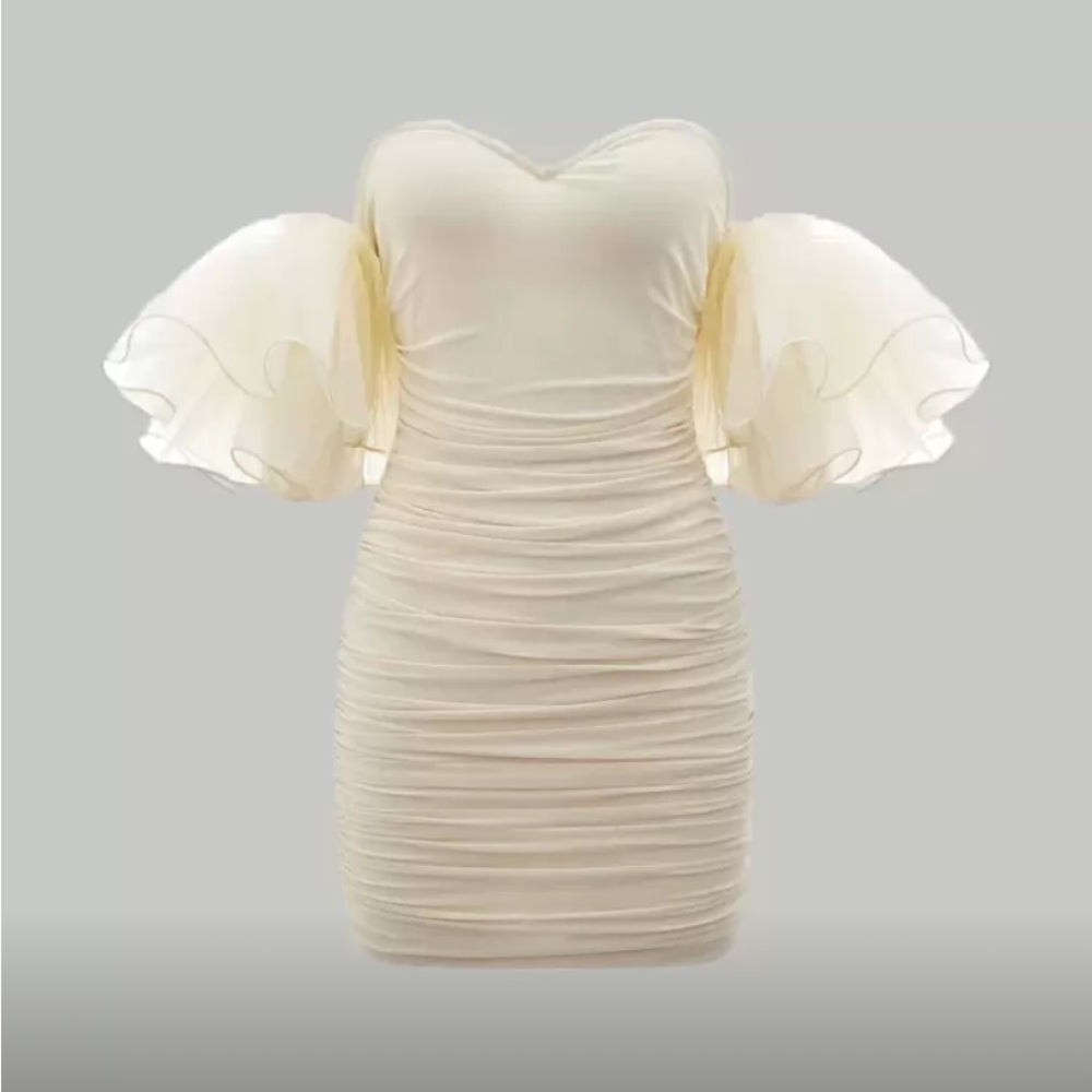 Off Shoulder Exaggerated
Ruffle Trim Ruched Mesh
Bodycon Dress